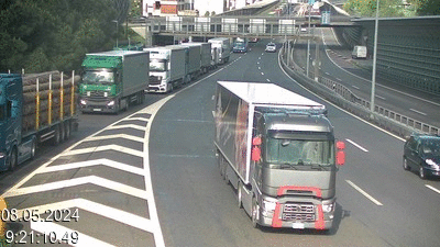 Live Traffic Webcam at CHIASSO N., 0.5 km from Gotthard tunnel