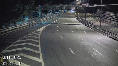 Webcam sur l'A2 en Suisse juste après le passage de la frontière italienne. Vue orientée vers Lugano