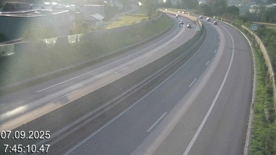 Caméra à hauteur de la station service de Coldrerio, avant Balerna. Vue orientée vers la frontière avec l'Italie se trouvant à 3 kilomètres.