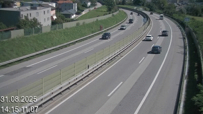 <h2>Caméra à hauteur de la station service de Coldrerio, avant Balerna. Vue orientée vers la frontière avec l'Italie se trouvant à 3 kilomètres.</h2>