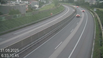 Caméra à hauteur de la station service de Coldrerio, avant Balerna. Vue orientée vers la frontière avec l'Italie se trouvant à 3 kilomètres.