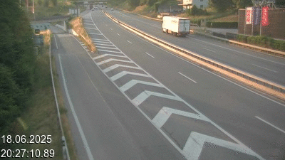 Webcam située à Mendrisio, à hauteur de la sortie 52 Varese. Vue orientée vers Lugano