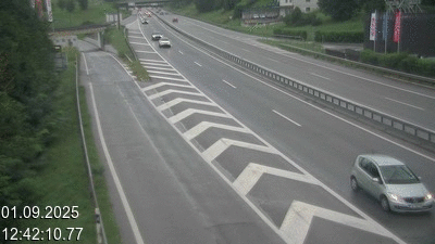 Webcam située à Mendrisio, à hauteur de la sortie 52 Varese. Vue orientée vers Lugano