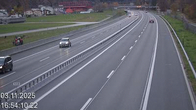 Webcam située à hauteur de l'aéroport d'Ambri à Quinto. Vue orientée vers le nord