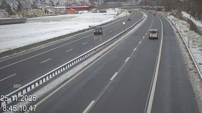 Webcam située à hauteur de l'aéroport d'Ambri à Quinto. Vue orientée vers le nord