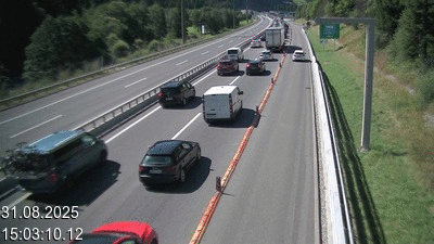 <h2>Webcam située à Quinto, avant Airolo et le Tunnel du Gothard. Vue orientée vers le nord</h2>
