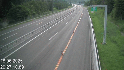<h2>Webcam située à Quinto, avant Airolo et le Tunnel du Gothard. Vue orientée vers le nord</h2>