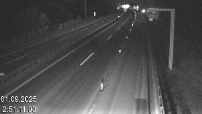 Webcam située à Quinto, avant Airolo et le Tunnel du Gothard. Vue orientée vers le nord