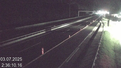 Webcam à 500 mètres de la station service San Gottardo Sud (Stalvedro) avant le tunnel du Gothard à Airolo sur l'autoroute A2 en Suisse en direction de Bâle