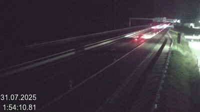 Webcam à 500 mètres de la station service San Gottardo Sud (Stalvedro) avant le tunnel du Gothard à Airolo sur l'autoroute A2 en Suisse en direction de Bâle