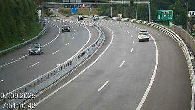 Webcam sur l'A2 en Suisse au sud de Lugano, à l'entrée du tunnel San Salvatore (Galleria Grancia). Vue orientée vers Como et Milan