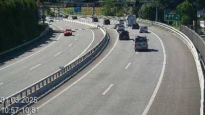 Webcam sur l'A2 en Suisse au sud de Lugano, à l'entrée du tunnel San Salvatore (Galleria Grancia). Vue orientée vers Como et Milan