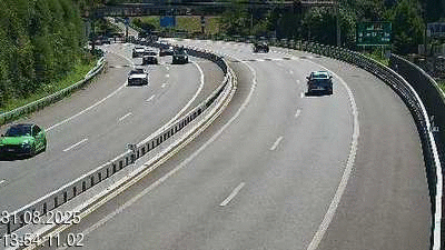 <h2>Webcam sur l'A2 en Suisse au sud de Lugano, à l'entrée du tunnel San Salvatore (Galleria Grancia). Vue orientée vers Como et Milan</h2>